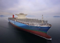 三星重工造世界最大集装箱船命名