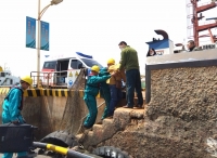 “日港拖16”轮紧急救助中风外籍船员