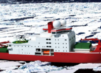 中国首艘破冰船 可以满足全球无限航区航行需求