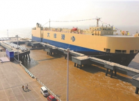 “中国货轮被扣印度”追踪   江苏货轮船长称无法行使船长职责