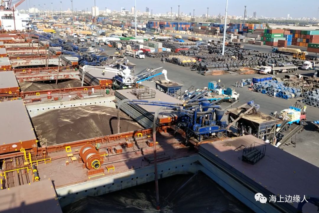 卡拉奇港口 3个码头图片