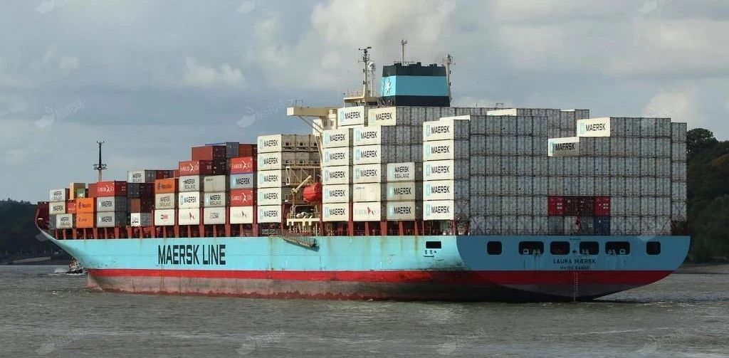 laura maersk was built in