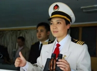 15年，长江首位女船长成长记