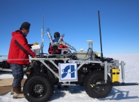 国产探冰机器人通过南极“身体素质”测验