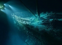 实拍泰坦尼克号：船体锈迹斑斑，再过11年或将消失