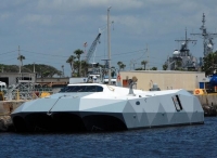 美军秘密测试隐身无人船 以60节速度海上狂飙
