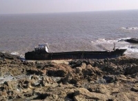 一艘触礁一艘沉没9名船员危在旦夕 瑞安北麂海上紧急救援