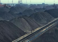 60多艘煤炭船仍滞留中国港口