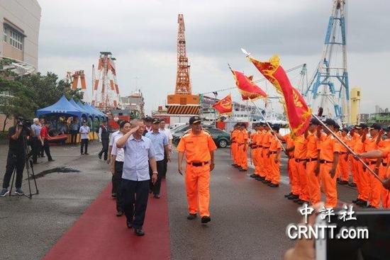 台湾查扣1艘大陆渔船 并控制船上8名船员还称要严重处罚